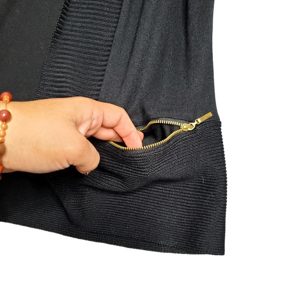 Carmen Marc Valvo Black Knit Open Cardigan - Picture 2 of 3